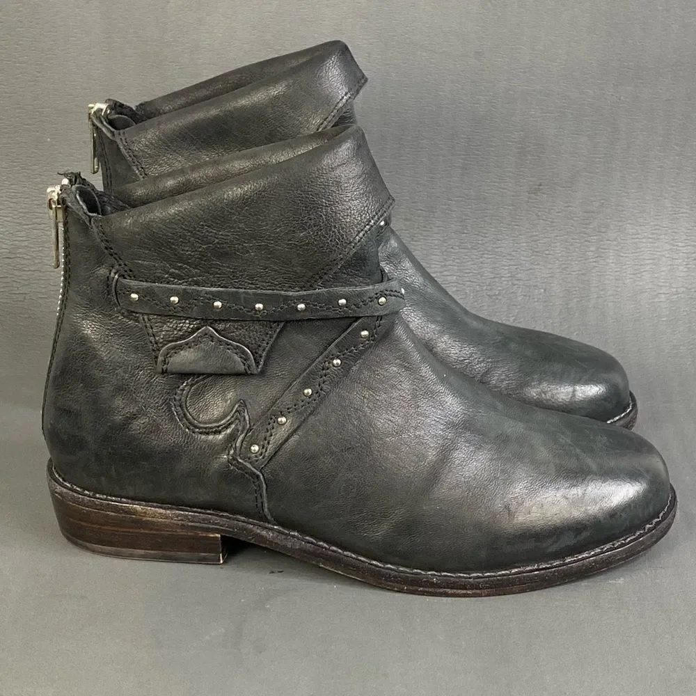 FREE PEOPLE Alamosa Ankle Black leather booties  size 5.5 (36)